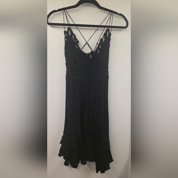 Free People Adella Lace Mini Dress Black Medium Boho Crochet Crisscross Back - Picture 4 of 14
